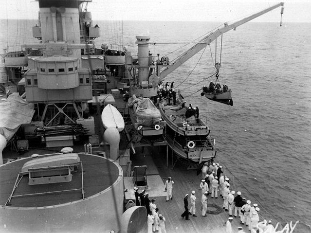 © Ohio State University Libraries Rettungsboot wird geladen