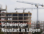 Baukräne auf lybischer Baustelle