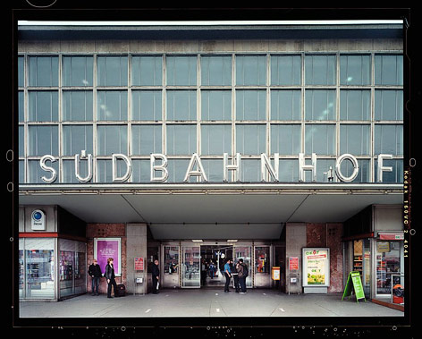 © Stefan Olah Südbahnhof Außenansicht