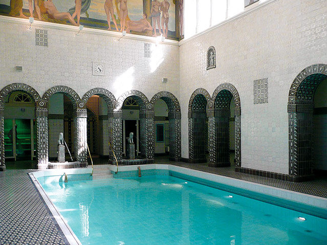 Innenansicht der Kaiser-Friedrich-Therme in Wiesbaden