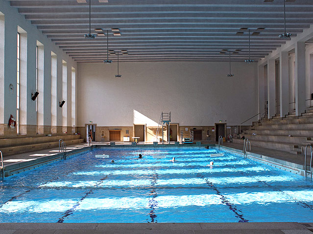 Innenansicht des Nordbades in München
