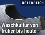 Schaukelbadewanne um 1900