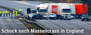 Unfall auf Autobahn in England