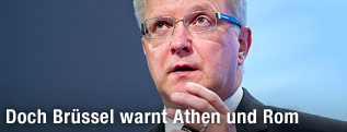 Währungskommissar Rehn während einer Ansprache