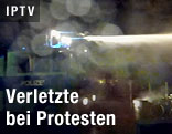 Wasserwerfer im Einsatz