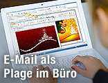 Computerbildschirm mit E-mails