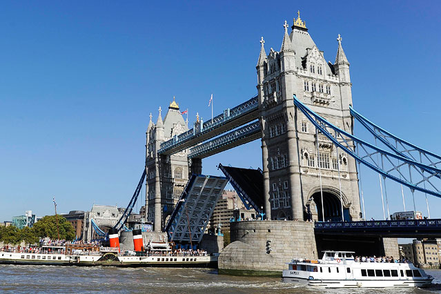 © Reuters/Paul Hackett Tower Bridge, London