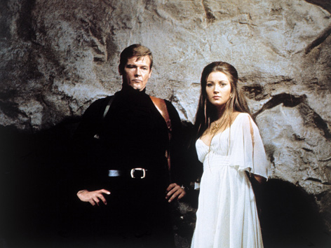 © picturedesk.com/United Archives Roger Mooure und Jane Seymour