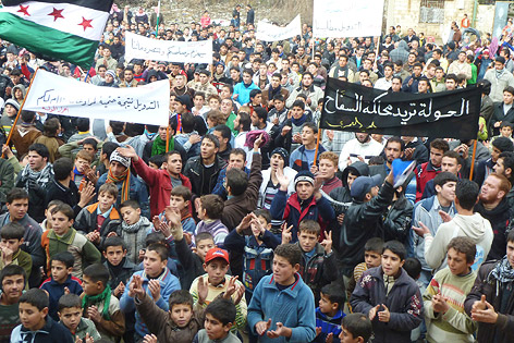 Demonstranten in Homs