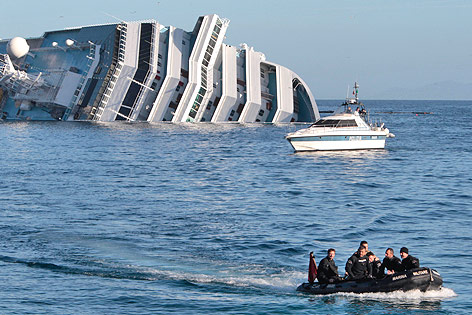 © AP/Gregorio Borgia Militärtaucher vor der Concordia