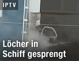 Loch im Wrack der "Costa Concordia"