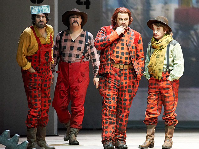 © Wiener Staatsoper/Michael Poehn Szene aus "Aufstieg und Fall der Stadt Mahagonny"