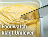 Margarine und Messer