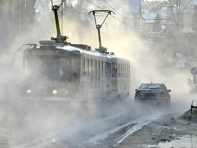 © AP/CTK, Radek Petrasek Straßenbahn im tschechischen Liberec