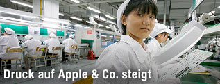 Arbeiterin in Foxconn-Fabrik