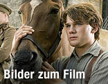 Jeremy Irvine und ein Pferd in Steven Spielbergs "Gefährten"