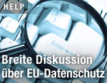 Lupe liegt auf Tastatur