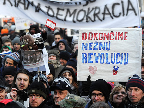 © Reuters/Radovan Stoklasa "Gorilla-Proteste" in Bratislava