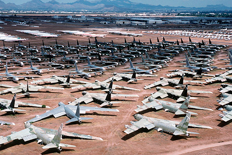 © Reuters Das als "Boneyard" bekannte Aerospace Maintenance and Regeneration Center in Tucson