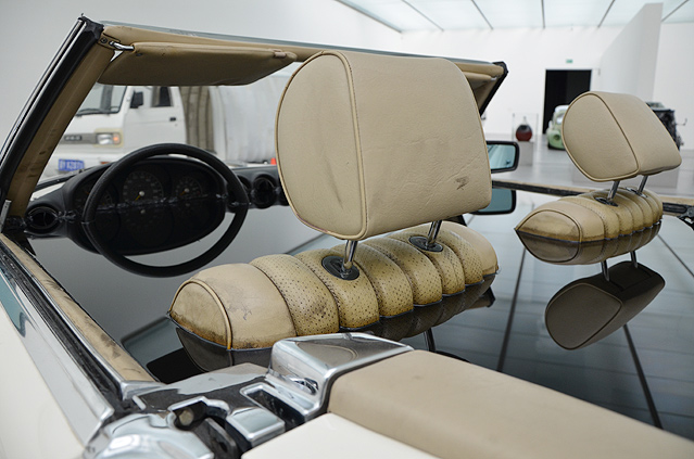 © ORF.at/Peter Prantner Kunstwerk der Car Culture Ausstellung in Linz