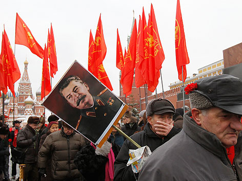 © Reuters/Denis Sinyakov Russische Kommunisten auf dem Roten Platz in Moskau