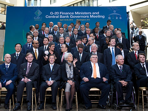 © APA/EPA/Shawn Thew Gruppenbild der G-20-Frühlingstagung in Washington
