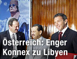 Archivbild mit Hubert Gorbach, Shukri Ghanem und Jörg Haider aus dem Jahr 2004