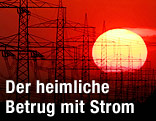 Hochspannungsleitungen bei Sonnenuntergang