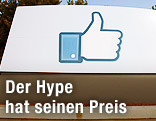 Schild vor der Facebook-Zentrage in Menlo Park, Kalifornien zeigt den "gefällt mir"-Button