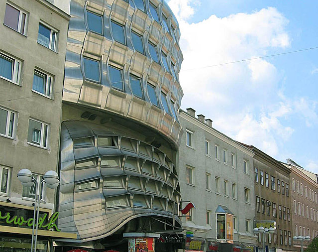 © APA/Gerald Mackinger Die ehemalige Zentralsparkassenfiliale in der Wiener-Favoritenstraße