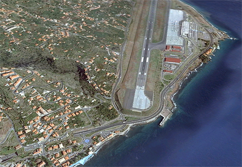 © Google Earth Flughafen in Madeira