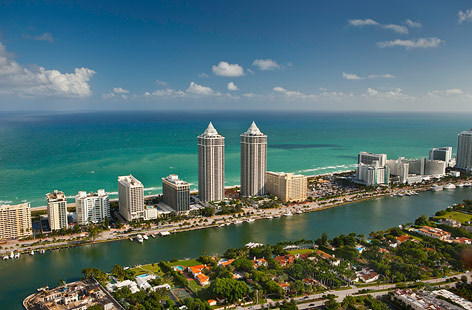 © Corbis/Danny Lehman Miami Beach, Florida