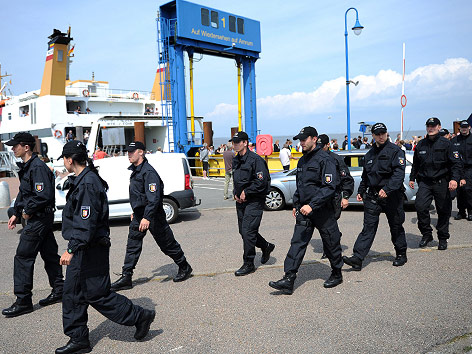 © APA/dpa/Daniel Reinhardt Polizei auf Amrum