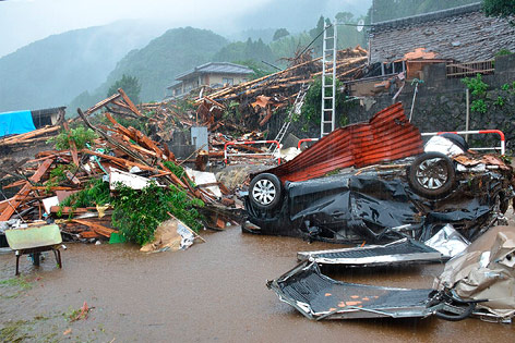 © Reuters/Japanische Streitkräfte Verwüstung nach Unwetter