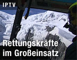 Blick aus einem Helikopter auf das Mont-Blanc-Massiv