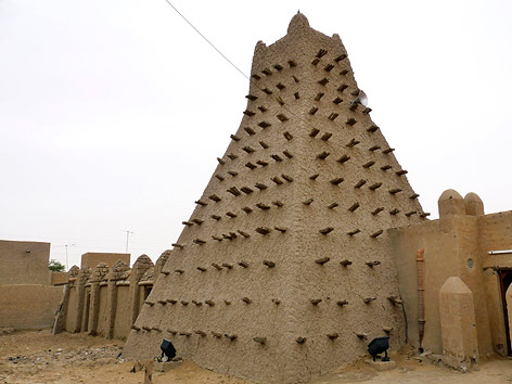 © Reuters/Adama Diarra Mausoleum in Timbuktu