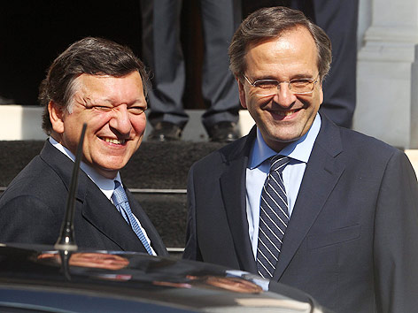 © APA/EPA/Alexandros Vlachos EU-Kommissionspräsident Jose Manuel Barroso und der griechische Regierungschef Antonis Samaras