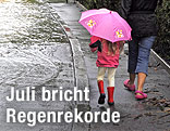Die Murinsel in Graz, die wegen Überschwemmungen gesperrt werden musste