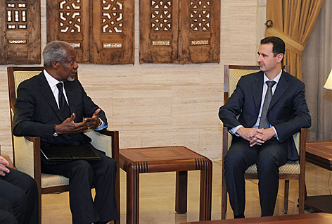 Syrien-Vermittler Kofi Annan mit dem syrischen Machthaber Bashar al-Assad