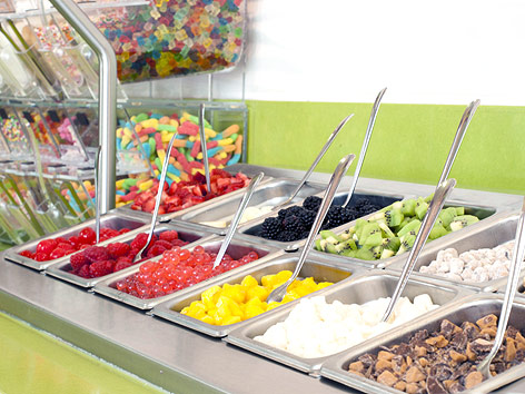 © Fotolia/urbanlight Topping-Zutaten für Frozen Yoghurt