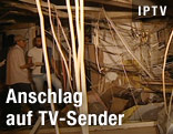 Von der Decke hängende Kabel in einem syrischen Rundfunkgebäude