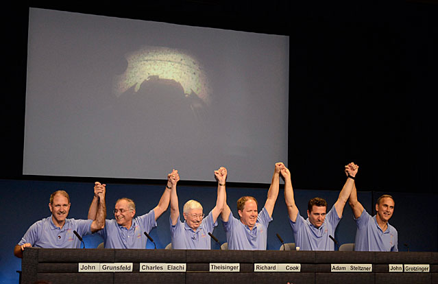 © APA/EPA/Michael Nelson Jubel bei der US-Raumfahrtbehörde NASA