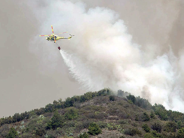 Löschhubschrauber auf Teneriffa