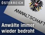 Schild einer Anwaltschaft