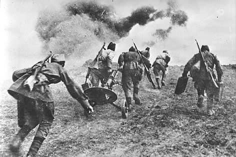 © AP Russische Soldaten in der Schlacht von Stalingrad