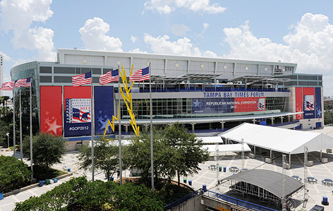 © APA/EPA/Brian Blanco Das "Tampa Bay Times Forum" vor dem Parteitag der Republikaner