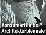 Videoinstallation von Farshid Moussavi bei der Architekturbiennale in Venedig