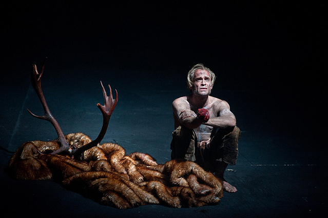 © Burgtheater/Reinhard Werner Johannes Krisch in "Der Alpenkönig und der Menschenfeind"