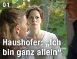 Filmszene aus "Die Wand" mit der Schauspielerin Martina Gedeck