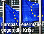 EU-Fahnen vor dem Justus-Lipsius-Gebäude